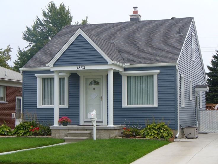 Types of Vinyl Siding: 8 Styles to Choose From (16 Photos ...