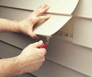 How to Install Vinyl Siding in 21 Steps - Siding Authority